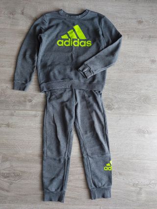 Chándal Adidas niños.
