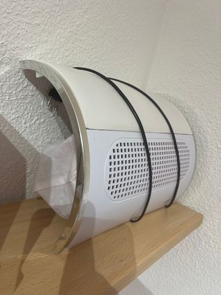 Aspirador de polvo para realizar manicura