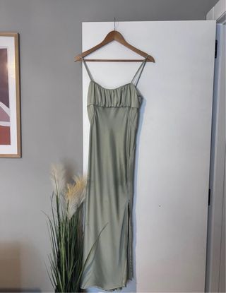 Vestido satén Zara verde menta