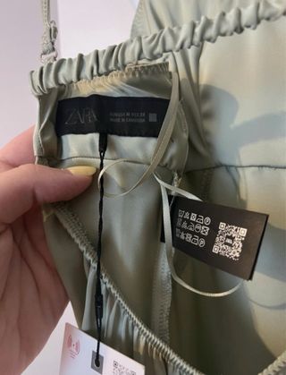 Vestido satén Zara verde menta