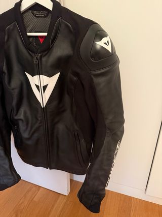 Chaqueta Dainese Delta 3 Negra