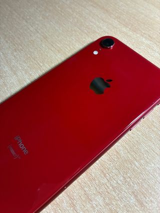 iPhone XR 64 GB rosso
