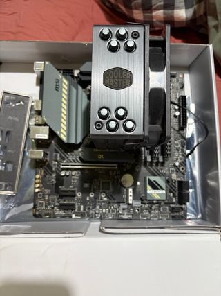Placa Base MSI + Intel i5 11400F + 16 GB RAM 