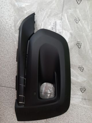 Tapa antiniebla Peugeot Rifter