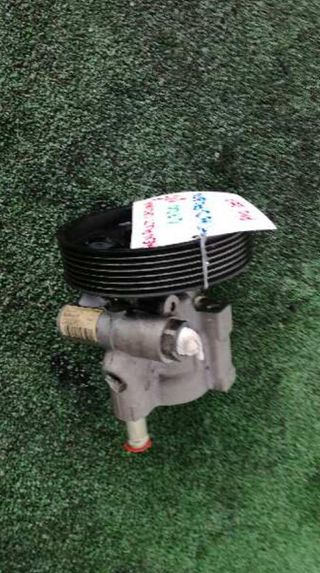 Renault 202934 8200100082 bomba dirección laguna