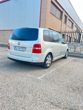 Volkswagen Touran 2006
