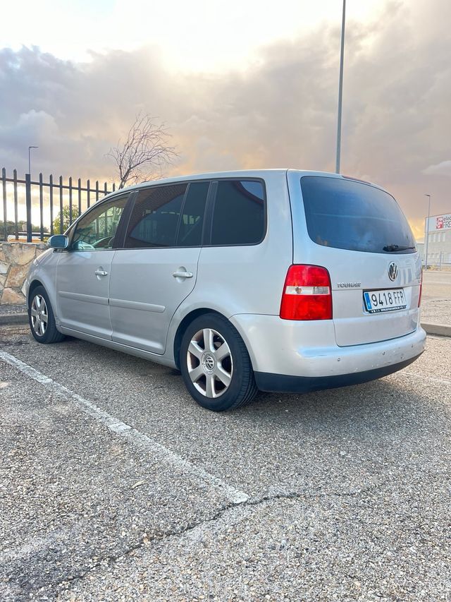 Volkswagen Touran 2006