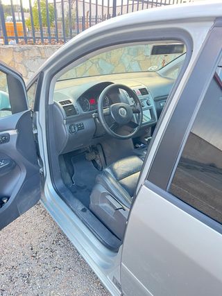 Volkswagen Touran 2006