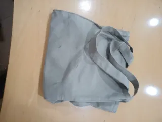 Bolsade ropa Massimo Dutti Gris