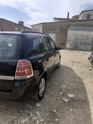 Opel Zafira 2005