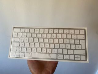 Teclado Apple Magic Keyboard A1644 Español