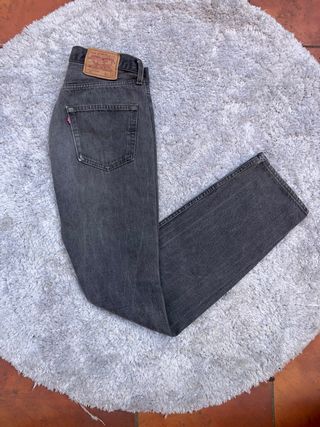 Vaqueros Levi's 501 grises 2000s vintage 
