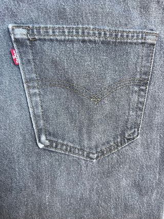 Vaqueros Levi's 501 grises 2000s vintage 