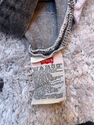 Vaqueros Levi's 501 grises 2000s vintage 