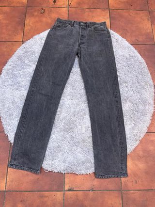 Vaqueros Levi's 501 grises 2000s vintage 