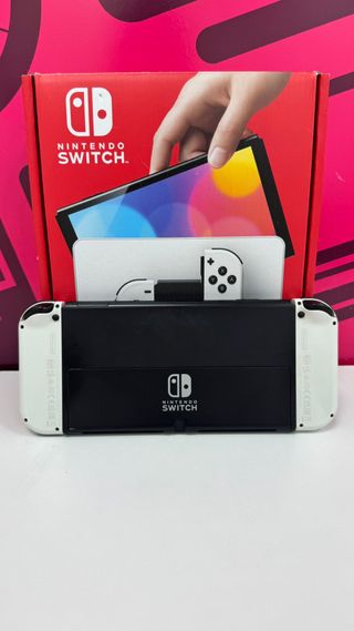 Console Nintendo Switch Nintendo Switch Oled bianca
