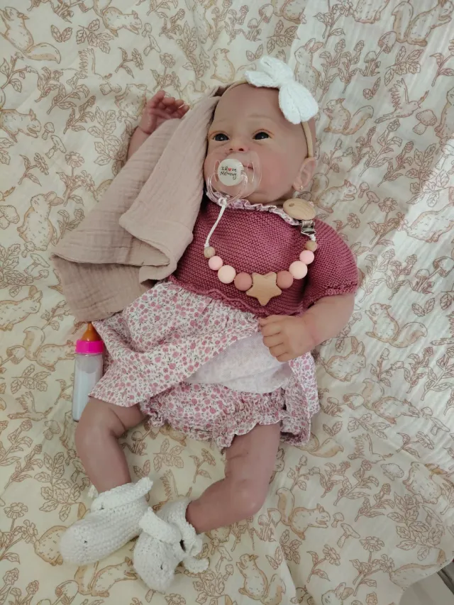 Bebé Reborn Sanya pintado a mano