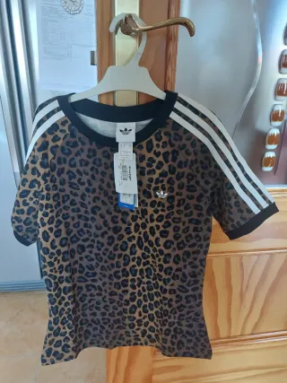 Camiseta Adidas Estampado Leopardo