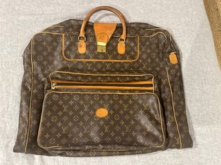 Portatrajes Louis Vuitton Monogram Marrón