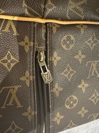 Portatrajes Louis Vuitton Monogram Marrón