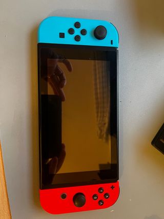 Nintendo Switch Azul y Rojo