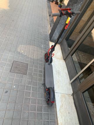 Patinete Eléctrico Negro