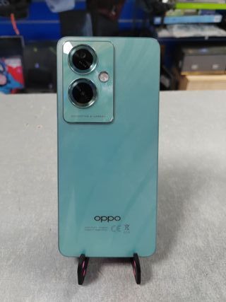 OPPO A79 5G verde turchese.