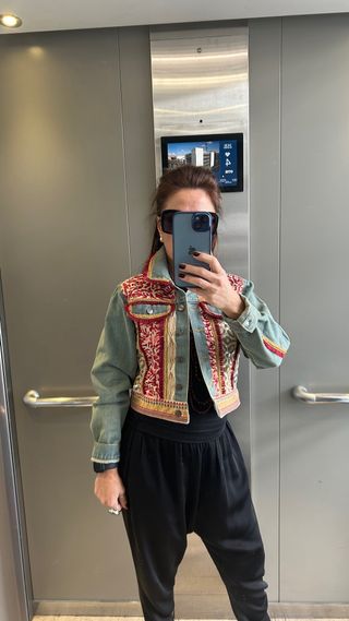 Chaqueta vaquera bordada Talla S