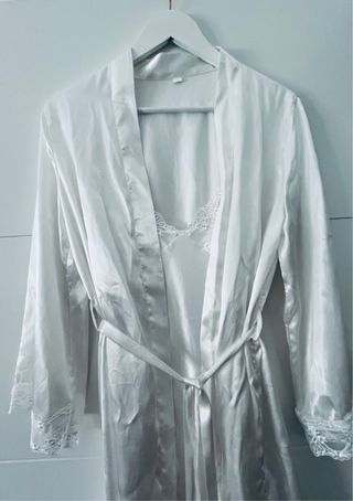 Bata y camisón novia blanco
