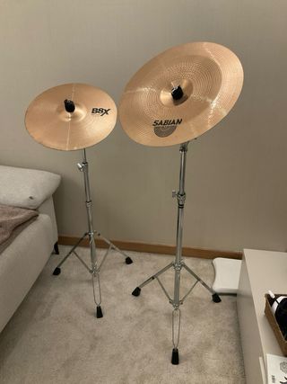 Platillos y soportes para bateria acustica