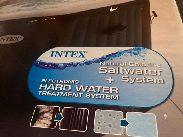 Pure Spa Inflable Portátil con aspirador.