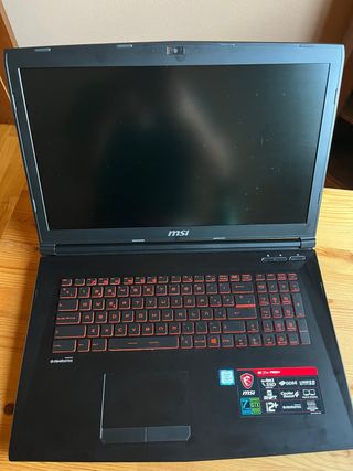 MSI GL72M 7RDX Portátil Gaming