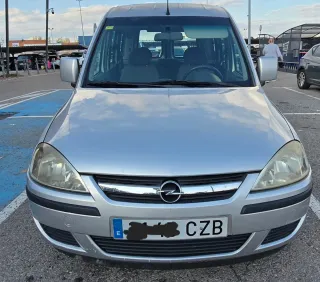 Opel Combo 2004