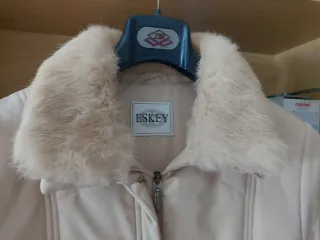 Giaccone donna Eskey tg. 50 beige