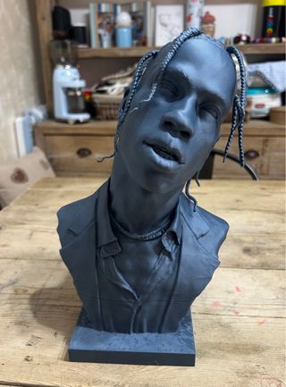 Statua Travis Scott Stampa 3D Altezza 25cm