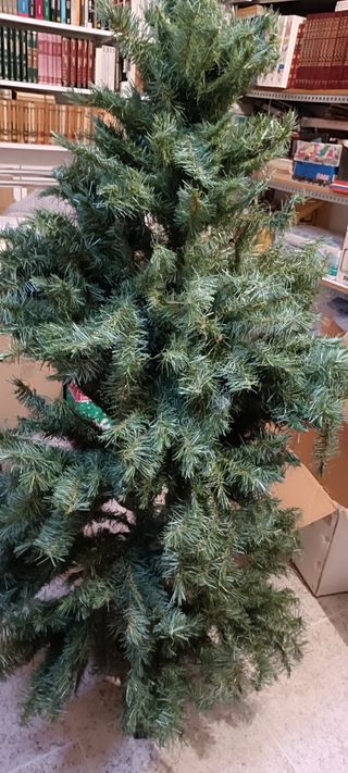 Árbol de Navidad 180cm con base