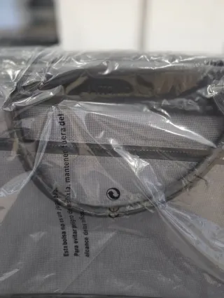 Bolsa de viaje Antonio Miro gris y negra