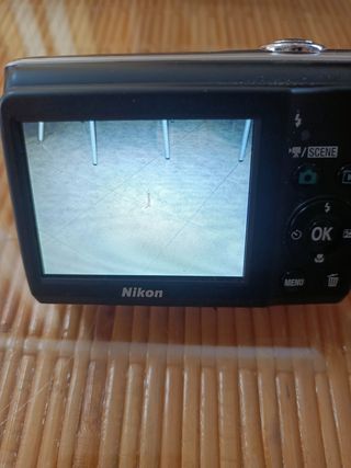 Nikon Coolpix L21 Fotocamera Digitale 8 MP