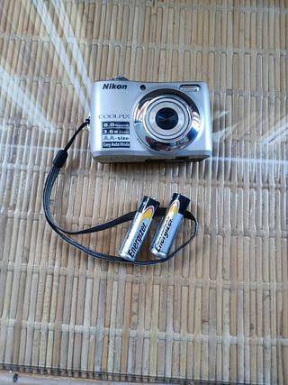 Nikon Coolpix L21 Fotocamera Digitale 8 MP