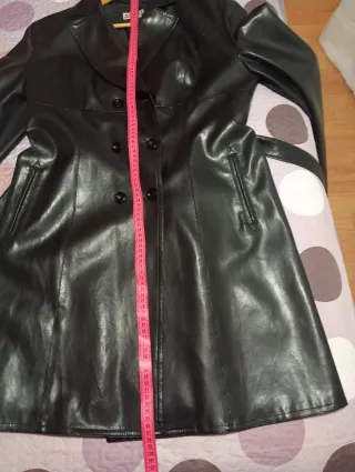 Gabardina larga negra talla 44