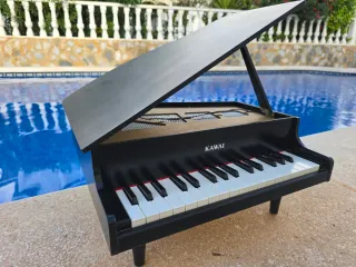 MINI PIANO KAWAI  INSTRUMENTO JAPÓN 