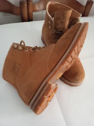 Botas de ante para hombre