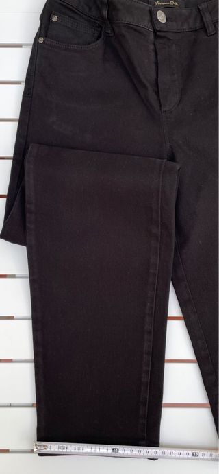 Pantalón vaquero negro Massimo Dutti