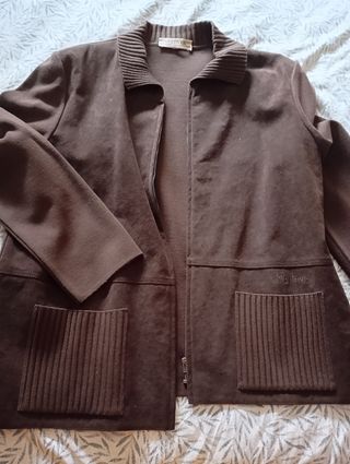 Chaqueta de pana marrón mujer