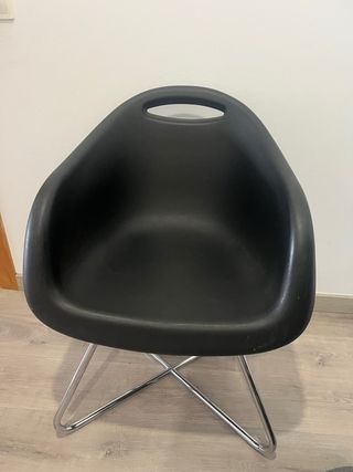 Silla Negra Diseño Moderno