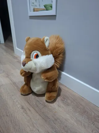 Peluche scoiattolo