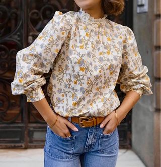 Blusa flores y puntilla Talla S