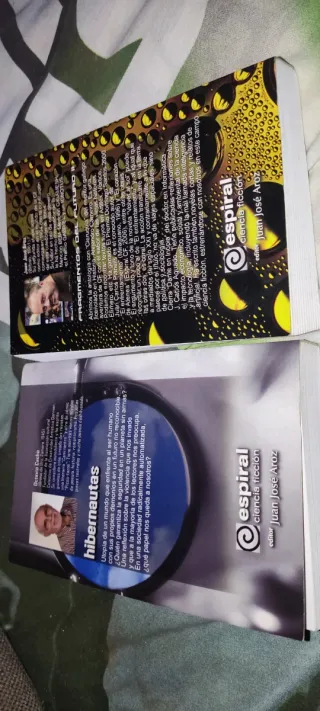 Lote 2 libros literatura fantástica