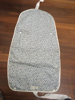 Borsa per bebè con fasciatoio floreale