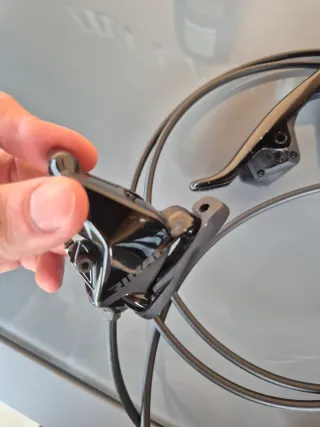 Manetas y Frenos SRAM Rival AXS